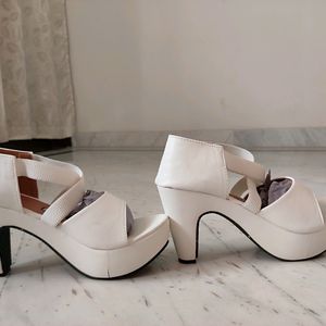 WHITE HEELS , Size :- UK-7 / EURO-40