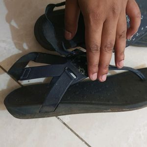 Beach Footwear / Desi