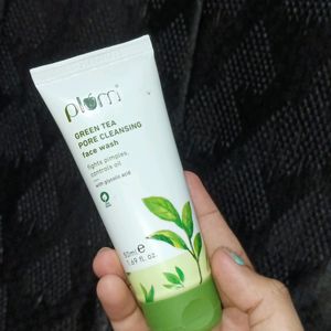 Plum Green Tea Face Wash