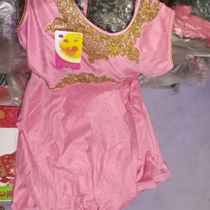 Gown XL ,XXL