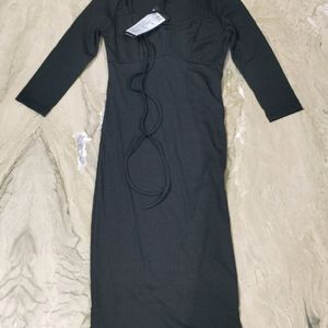 Tokyo Talkies Women Black Solid Bodycon Dress.