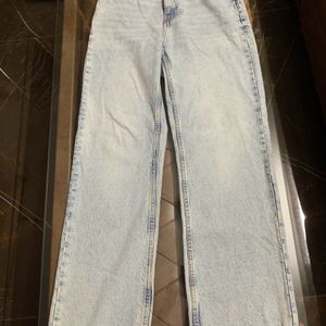 *Sale* Zara Straight Fit Jeans