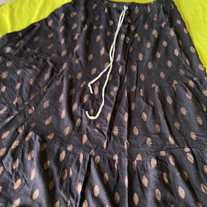 Beautiful Cotton Skirt Black