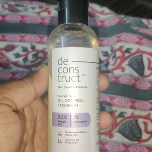 DeConstruct Salicylic Acid Oil Control Face Wash