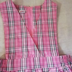 📢SALE 💰 🛒 Pink Dungaree