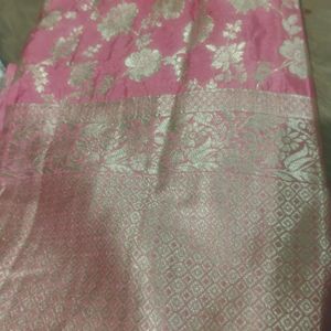 Beautiful Dupatta Soft Fabric Banarsi