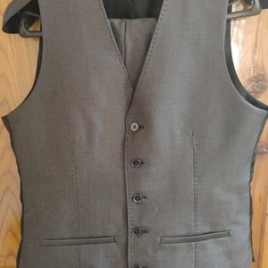 Blackberry Mens Suit