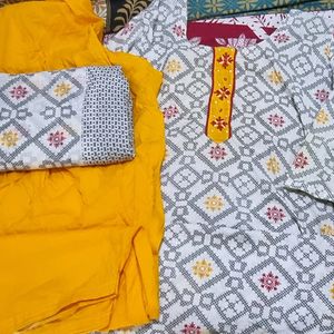 Kurti Set