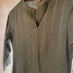 Sea Green Cotton Kurta with Subtle Striped Texture