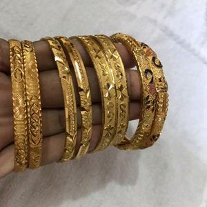 Bentex gold Bangles 4 set