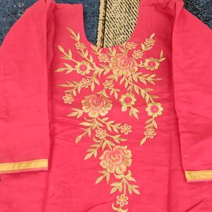 Women Kurta With Lagging