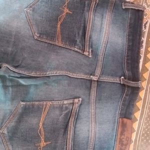 It Is A Jeans Of Catura Brand & This Catura Brand Isn't Available In The Brand List So I'm Mentioning No Brand So Don't Worry & It's A Catura Brand Jeans.