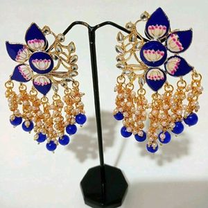 2 Combo Earings