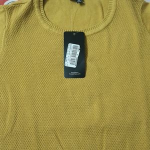 Knitted Round Neck Top