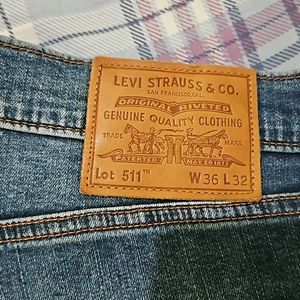 Levis Jeans