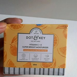 Dot&key Vitamin C + E Super Bright moisturizer