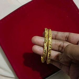 Unused New Golden Colour Bangles