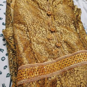 SALE ❗GOLDEN GOWN WTH NET DUPATTA ❤️