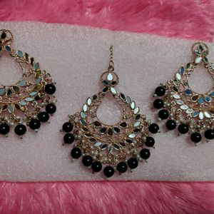 2 Jewellary Set & 1 Mirror Tika