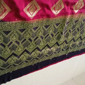 Crepe Meroon Small Border Saree