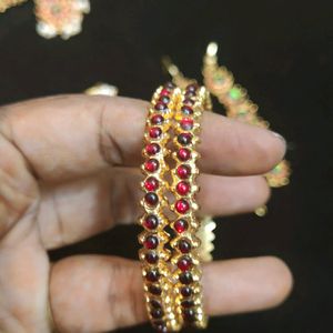 Bharatanatyam Jewellery set