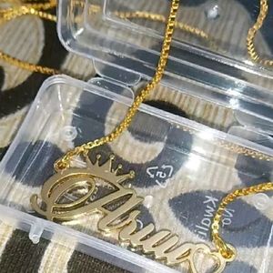 CUSTOMIZABLE PENDANT CHAINS WITH GOOD FINISHING