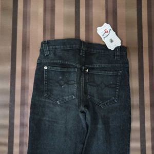 Z-39 Size 28 Slim Fit Women Denim Jeans