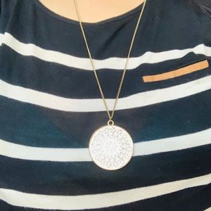 Long Pendant Necklace