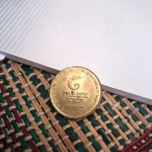 2010 Delhi Commonwealth 5 Rs Coin