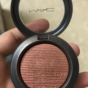 MAC Extra Dimension Blush Hard To Get