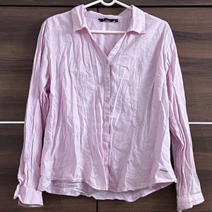 Elegant Pink Shirt!