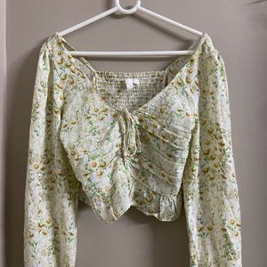 Summer flowery top