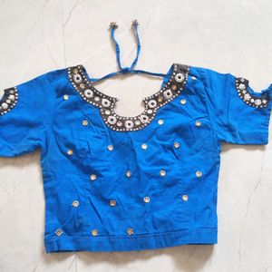 Beautiful Crop Top Blouse For Dance, Navratri, Cul