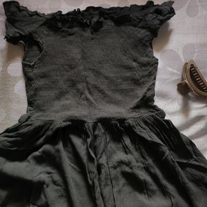 Olive Green Dress 🎀