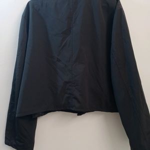 Olzen Black Jacket