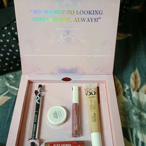 JUST HERBS Makeup Essential Glam Box