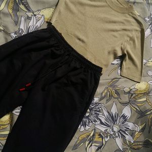 Jogger With Top