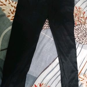 Women Black Straight Trousers