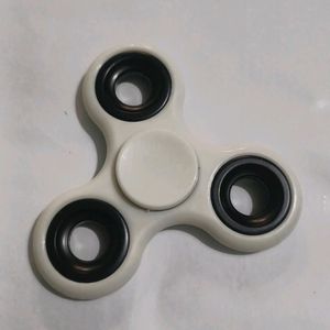 Hand Spinner Desk Toy - High Speed Smooth Finger