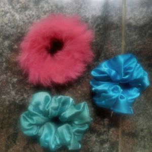 Free Scrunchies