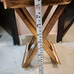 Small Foldable Wooden Table