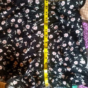 Beautiful Floral print Shorts For Womens