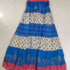 Long skirt of multi coloured