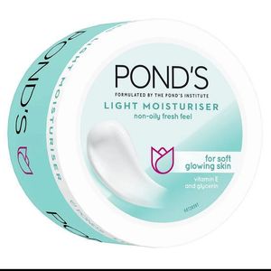 Ponds Light Moisturiser For Soft Glowing Skin