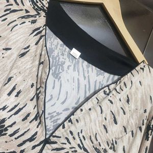 Black & Cream Printed Top For Girl & Woman 42 Bust