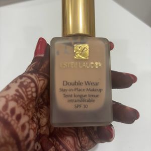 Estee Lauder Double Wear Foundation- ivory Beige