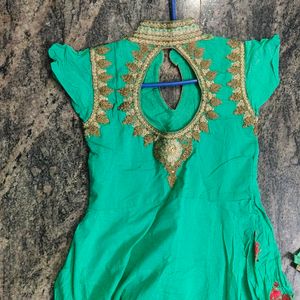 women anarkali set