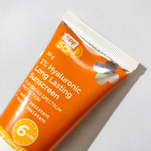 The Derma Co Sunscreen