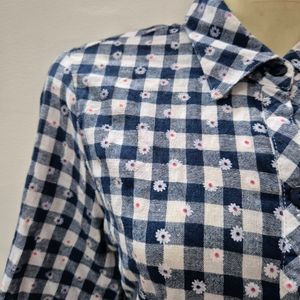 Korean Daisy Gingham Shirt.