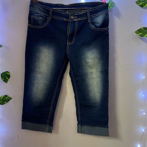 Dark Blue Shaded Jean Capris